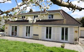 M&A Maison De Campagne/ Disney/Paris/Wifi/Jeux